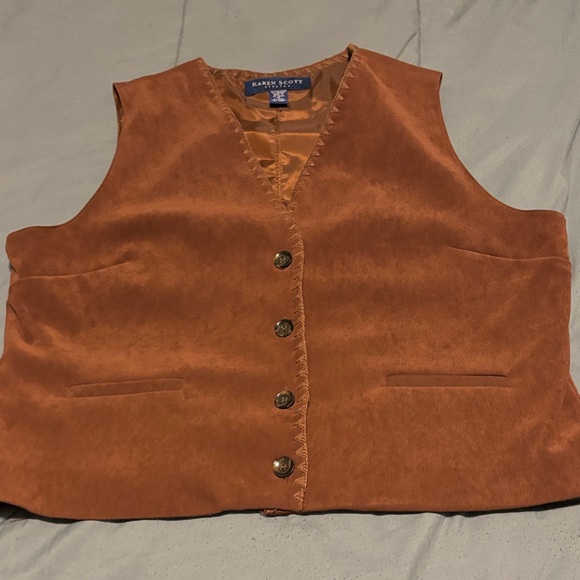 Karen Scott Jackets & Blazers - Karen Scott Stretch Brown Vest, Size 16